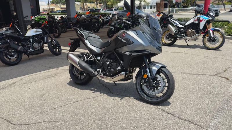 New 2026 Honda NT1100 DCT Image 2
