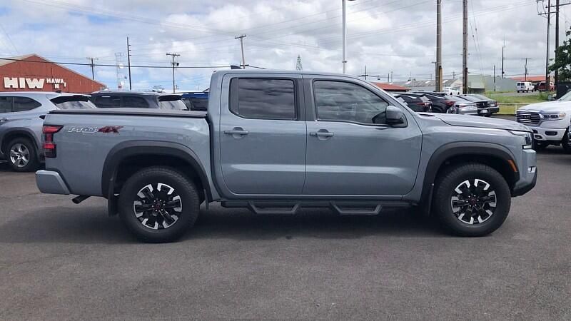 2024 Nissan Frontier PRO-4X photo 2