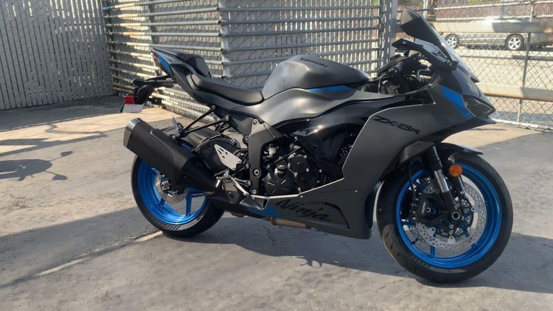 New 2026 Kawasaki NINJA ZX-6R Image 5