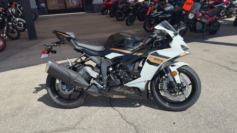 New 2026 Kawasaki NINJA ZX-6R Image 5