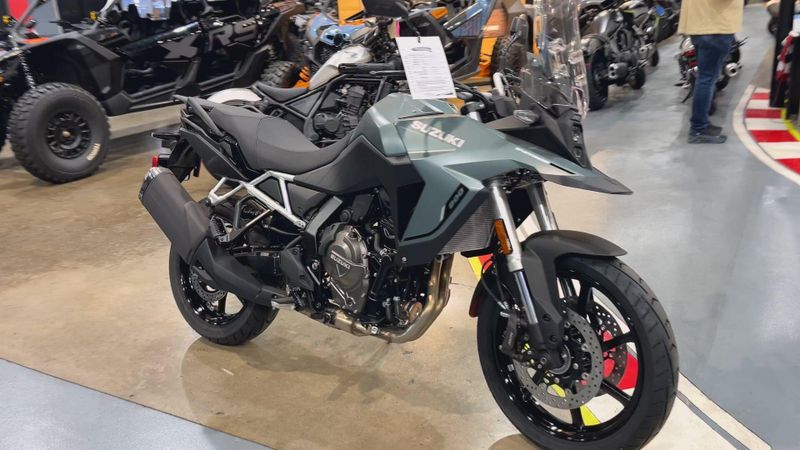 New 2024 Suzuki V-STROM 800 Image 6