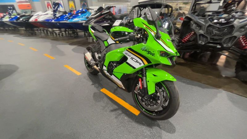 Used 2025 Kawasaki NINJA ZX 10R ABS KRT EDITION Image 2