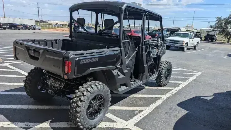 2025 Can-Am DEFENDER MAX LONE STAR HD10 STEALTH BLACKImage 2