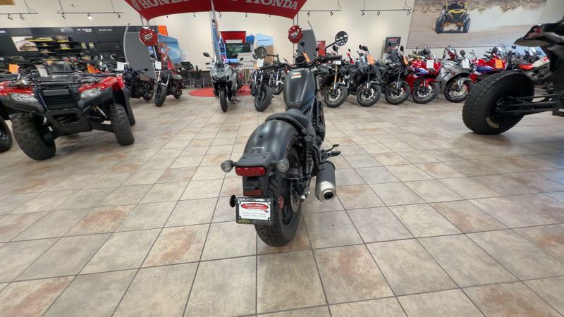 New 2026 Honda REBEL 300 E-CLUTCH Image 8