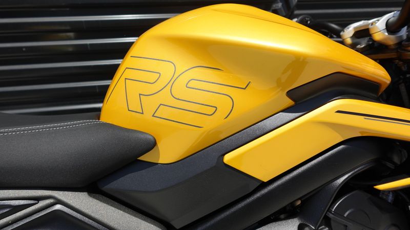 New 2025 Triumph Street Triple 765 RS 