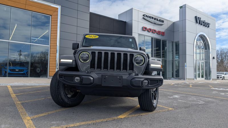 Used 2020 Jeep Wrangler Unlimited Sahara AltitudeImage 2