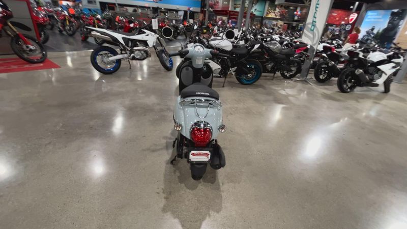 Used 2022 Honda Metropolitan Image 7