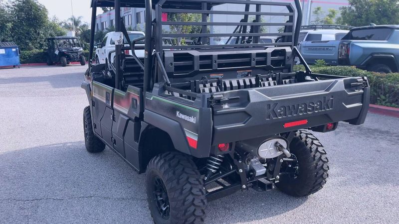 New 2026 Kawasaki MULE PRO FXT 1000 LE Image 2