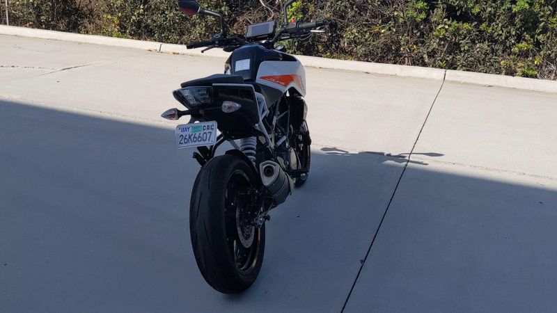 Used 2021 KTM 390 DUKE Image 3