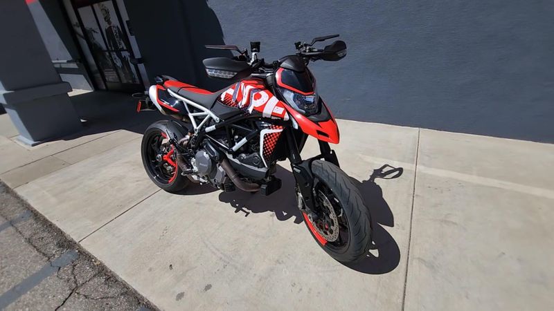 Used 2022 Ducati HYPERMOTARD 950 RVE Image 6