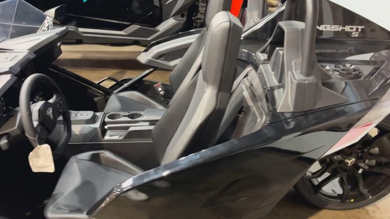 New 2024 Polaris SLINGSHOT S W/ TECHNOLOGY PACKAGE 1 Image 3