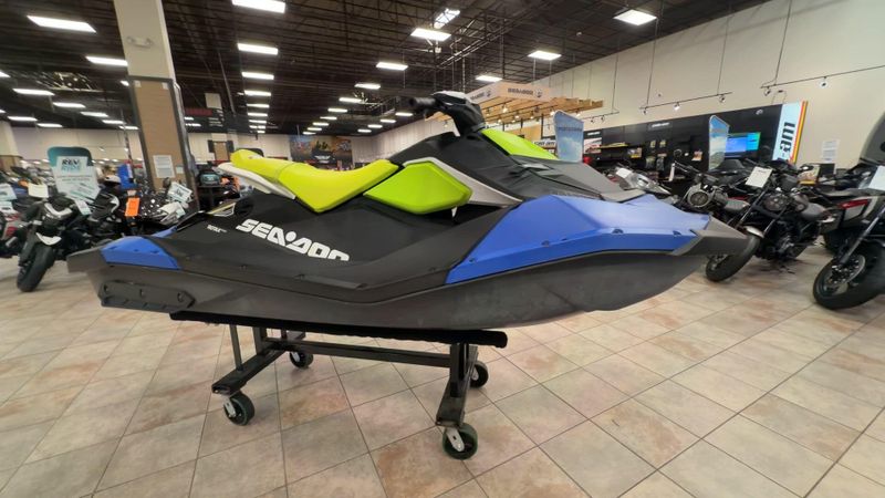Used 2021 Sea-Doo PW SPARK 2UP 900HO&sol;IBR&sol;CONV BR&sol;P 21 STD Image 2