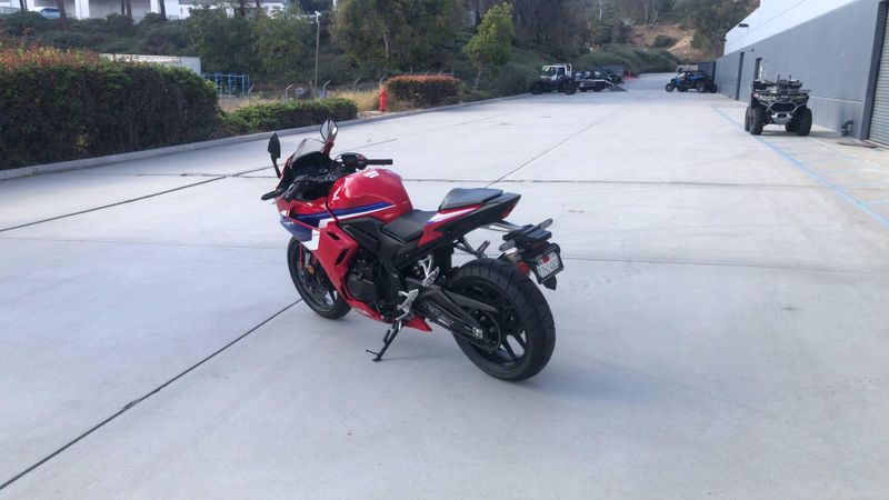 New 2026 Honda CBR500R ABS Image 9