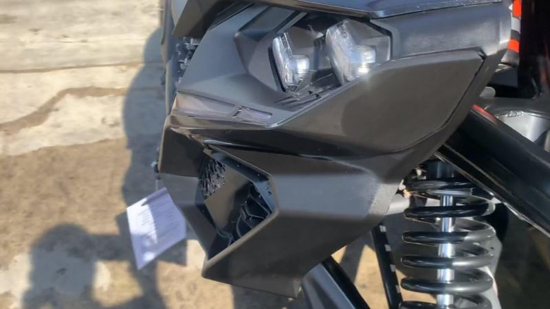 New 2025 Can-Am MAVERICK R MAX X RS 999T DCT Image 2