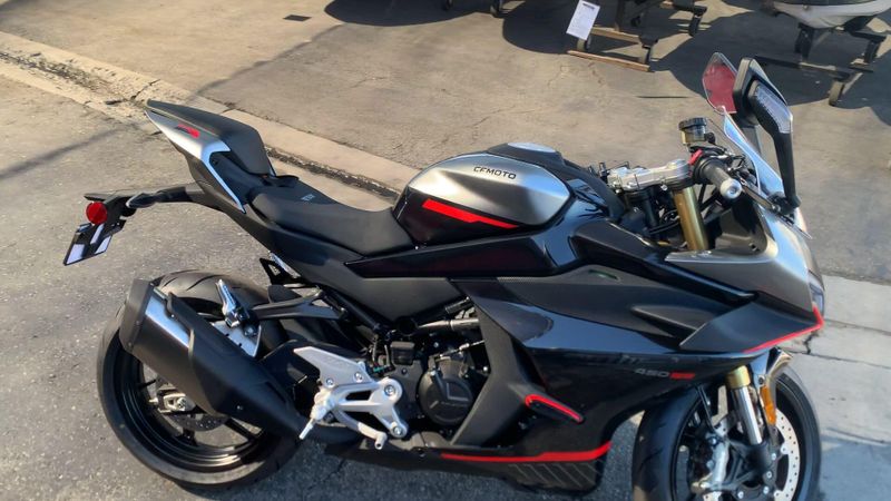 New 2025 CFMOTO 450SS Image 8