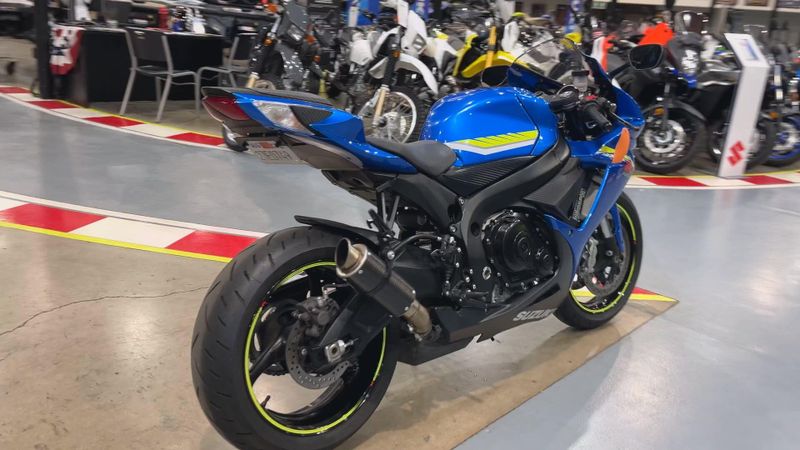 Used 2017 Suzuki GSX-R600L7 CA Image 4