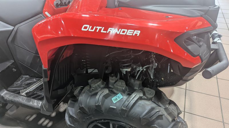 2025 Can-Am OUTLANDER XMR 700 LEGION REDImage 7