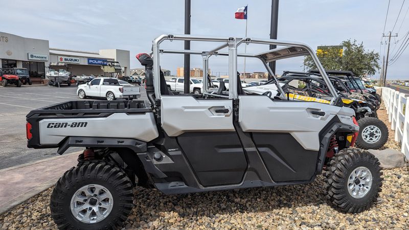 2024 Can-Am DEFENDER MAX X MR WITH HALF DOORS HAD10 HYPER SILVER AND LEGION REDImage 2