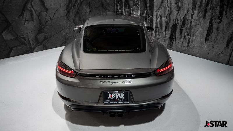 2018 Porsche Cayman GTS photo 18