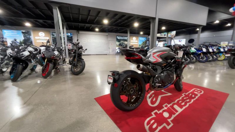 Used 2022 Mv Agusta BRUTALE 1000 NURBURGRING Image 8