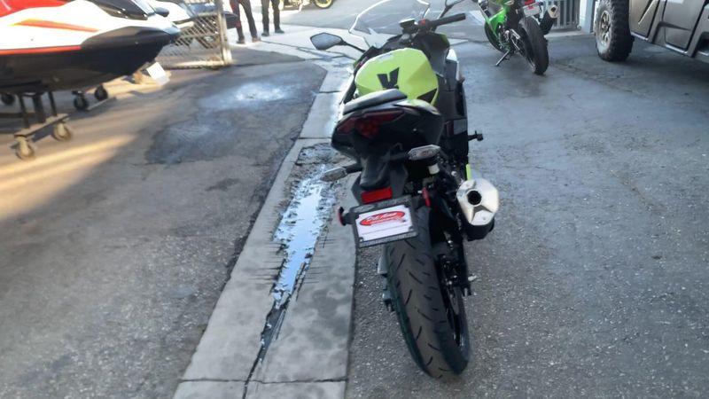 New 2026 Kawasaki NINJA 500 SE ABS Image 7