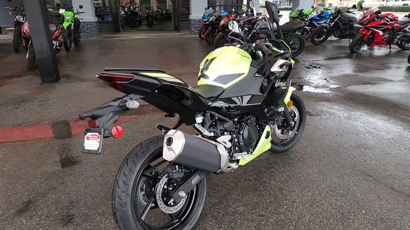 New 2026 Kawasaki NINJA 500 SE ABS Image 3