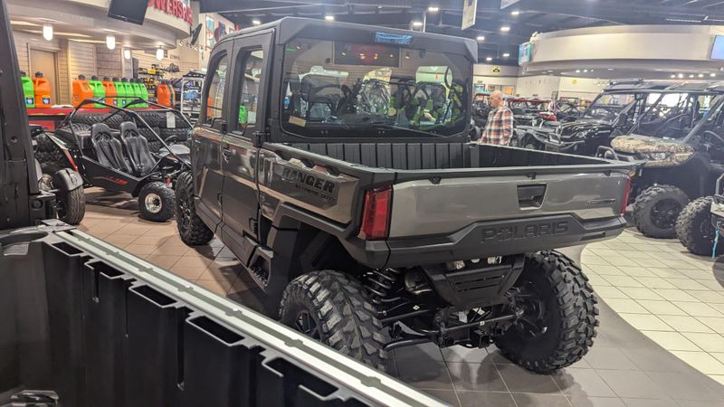 2025 Polaris RANGER CREW XD 1500 NORTHSTAR EDITION ULTIMATE TITANIUM METALLIC GLOSSImage 10