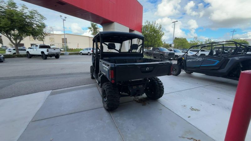 New 2026 Can-Am DEFENDER MAX XT HD9 Image 6