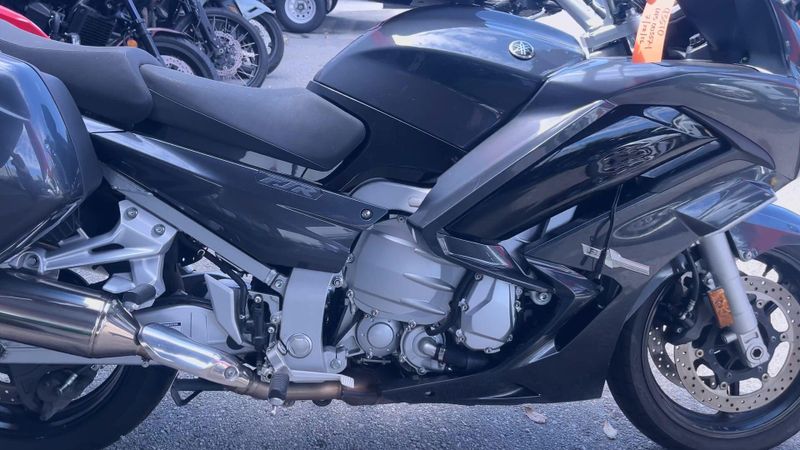 Used 2015 Yamaha FJR1300 Image 5