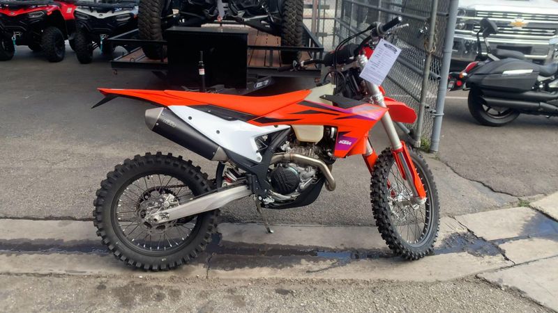 New 2024 KTM 500 XW-F Image 9