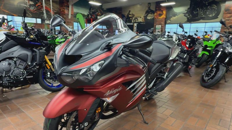 New 2025 Kawasaki NINJA ZX 14R | Wild West Motoplex
