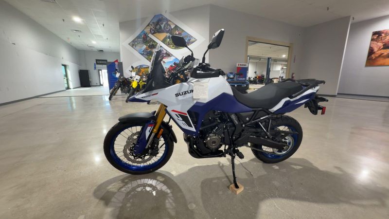 New 2026 Suzuki V STROM 800DE Image 9