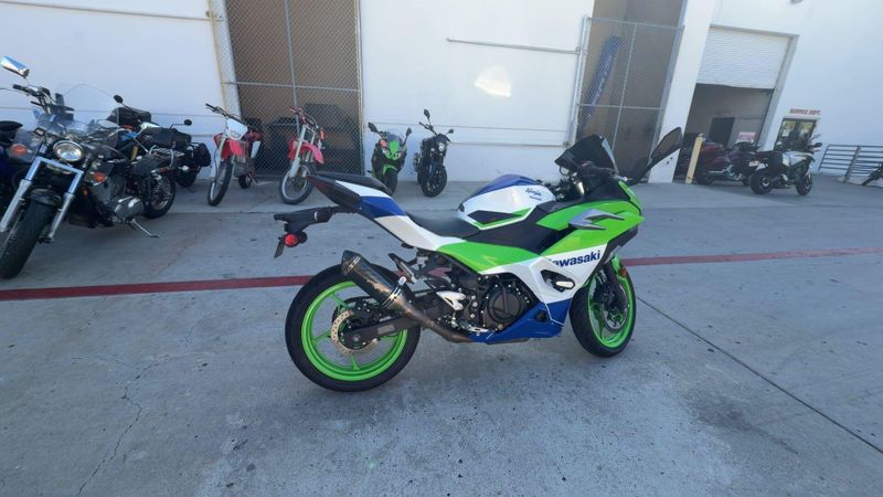 Used 2024 Kawasaki NINJA 500 KRT SE ABS Image 9