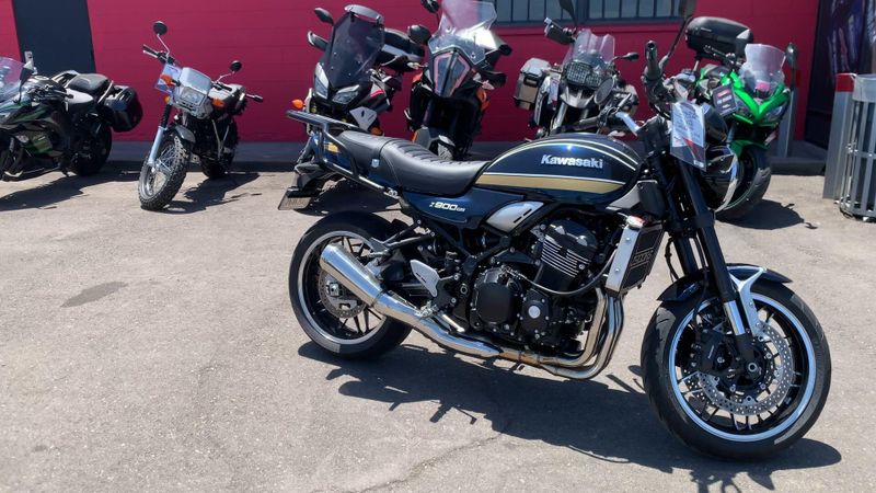 Used 2022 Kawasaki Z900RS ABS Image 2