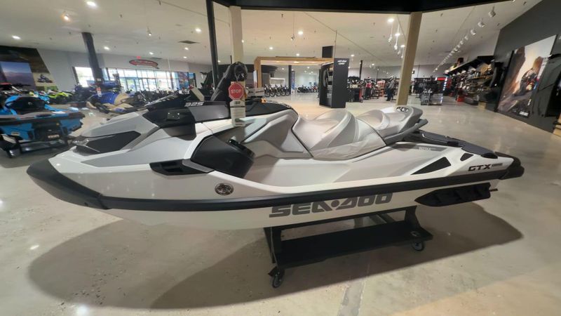 New 2026 Sea-Doo GTX LIMITED 325 (SOUND SYSTEM) Image 6