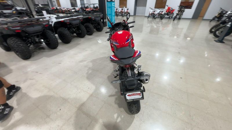 New 2026 Honda CBR500R ABS Image 4
