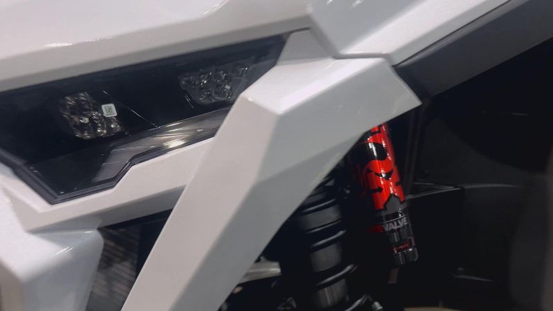 New 2026 Polaris RZR PRO R 4 ULTIMATE Image 7