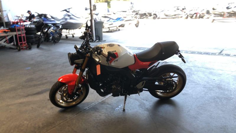 Used 2024 Yamaha XSR900 Image 4