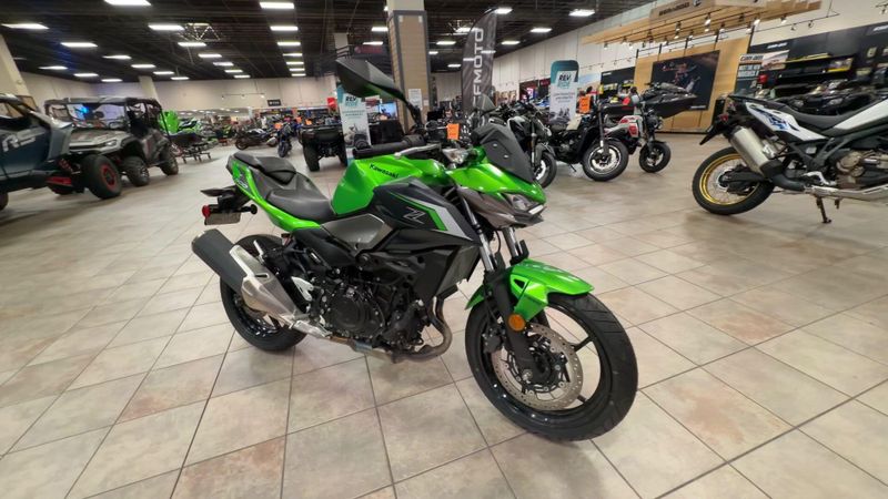 Used 2024 Kawasaki Z500 ABS Image 2