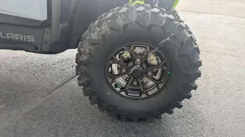 NEW 2025 POLARIS RZR XP 4 1000 ULTIMATE STORM GRAY Image 10