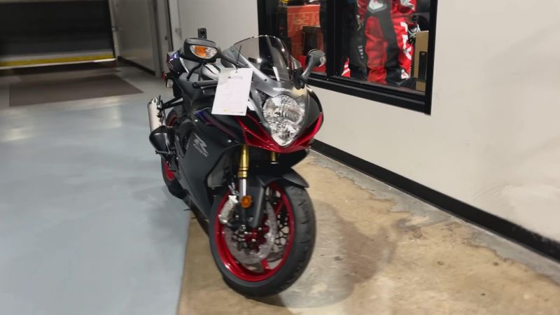 Used 2026 Suzuki GSX-R750 CA Image 8