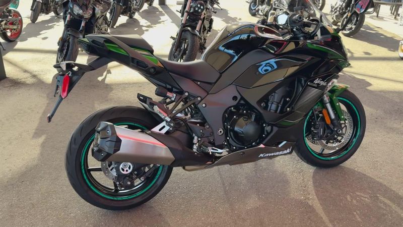 Used 2023 Kawasaki Ninja 1000 SX Image 4