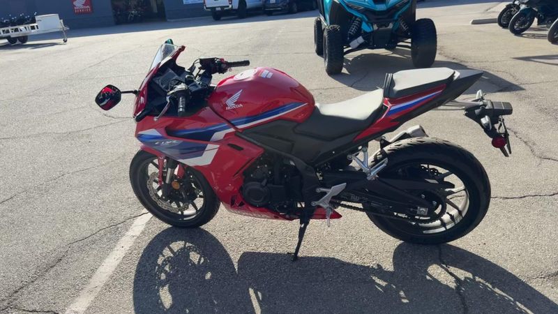 Used 2025 Honda CBR500R Image 5