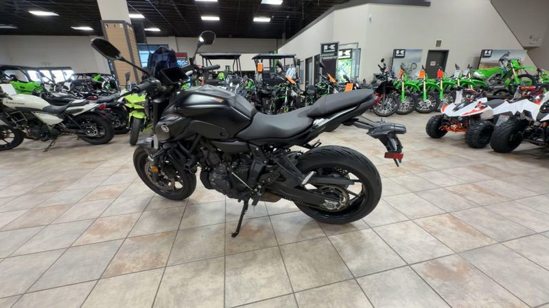 Used 2024 Yamaha MT-07 CA Image 6