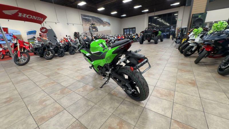 New 2026 Kawasaki NINJA 500 SE ABS Image 7