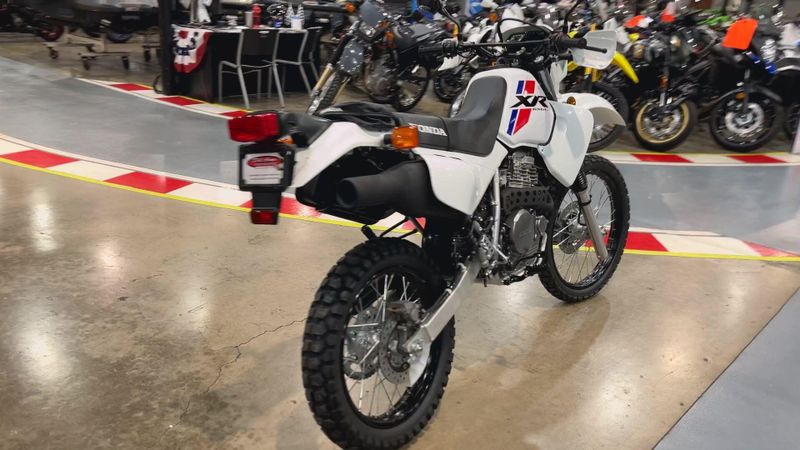 New 2025 Honda XR650L Image 4