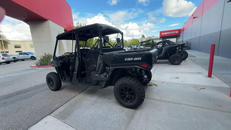 New 2026 Can-Am DEFENDER MAX XT HD11 Image 5