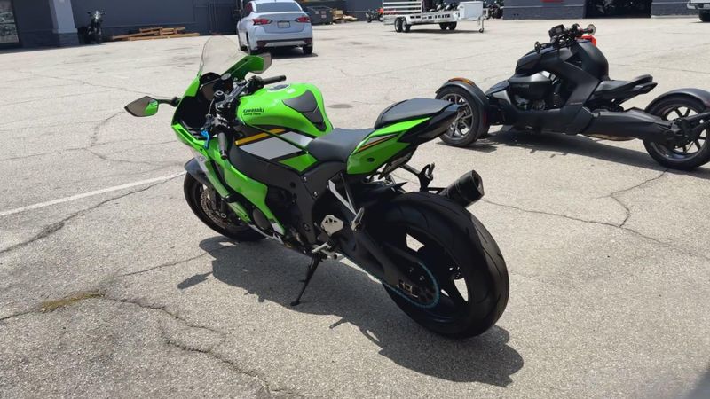 Used 2025 Kawasaki NINJA ZX 10R ABS KRT EDITION Image 6