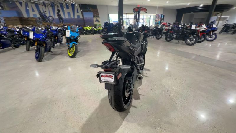 New 2026 Yamaha YZF-R7 Image 3