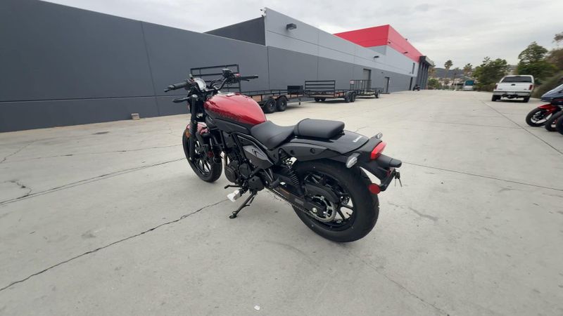 New 2026 Kawasaki ELIMINATOR SE ABS Image 6